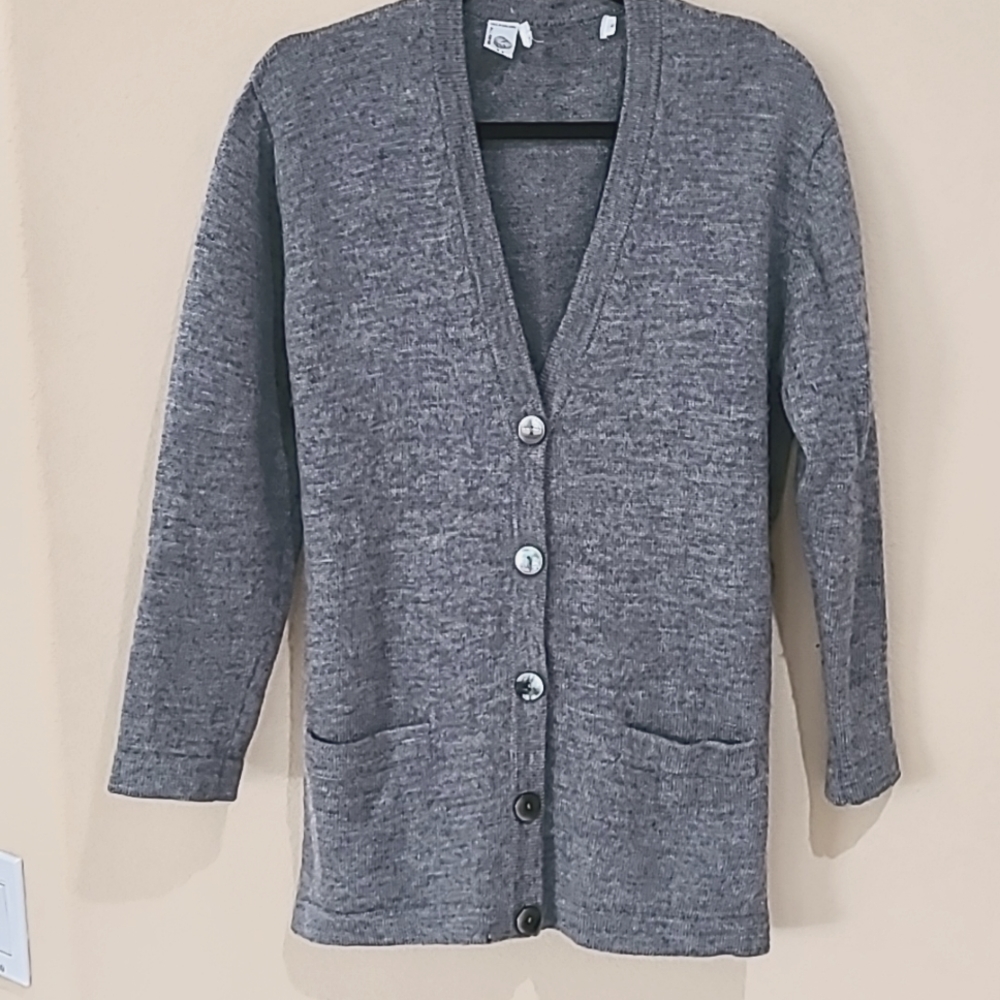 Classic Wool V-neck Cardigan